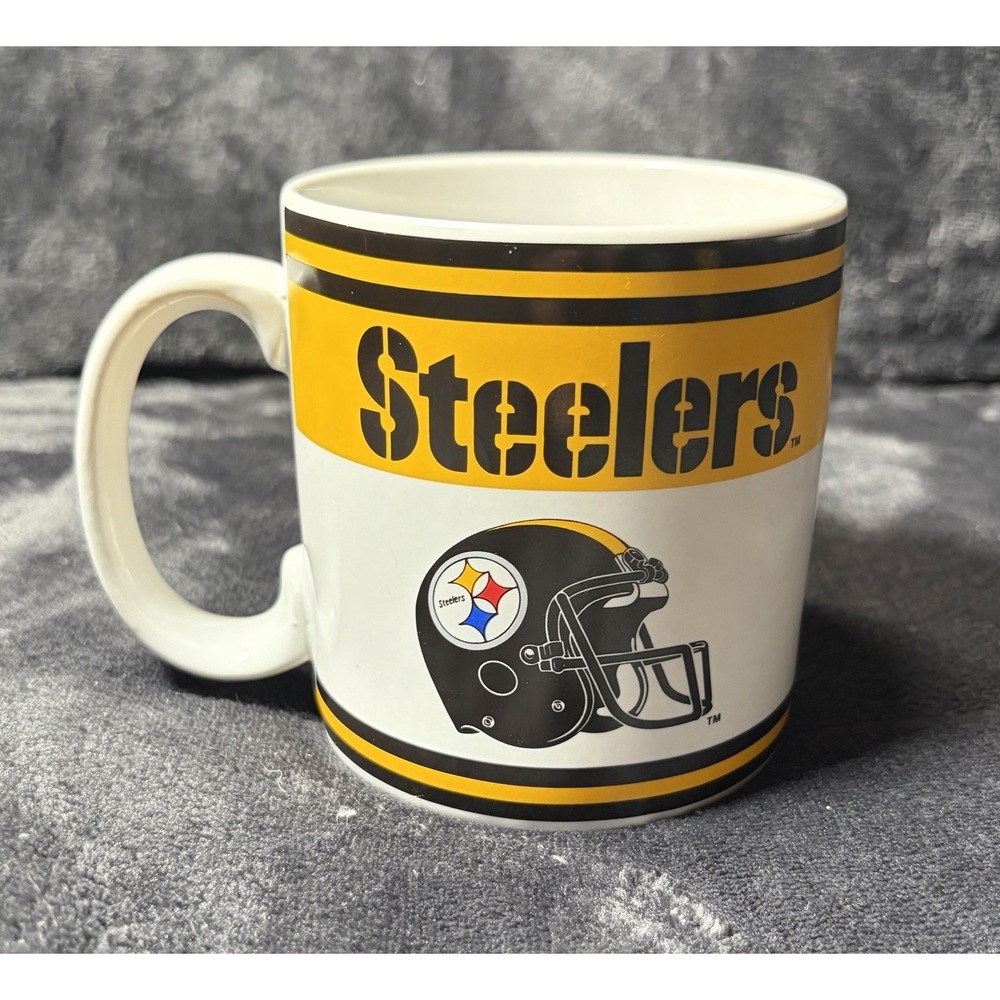Vintage Pittsburgh Steelers Football NFL Team Mug Officially Licensed